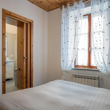 Apartment Simona Fetovaia