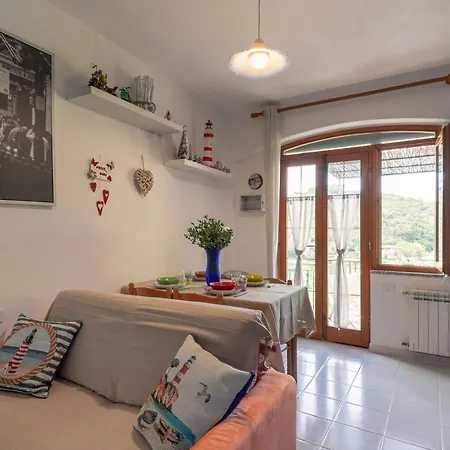Apartment Simona Fetovaia